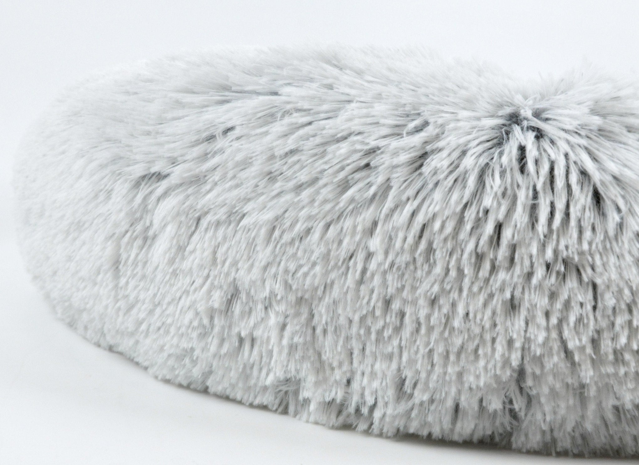 Mr. Peanut's 28-Inch OrthoPlush® Pet Bed – Snowflake White Two-Tone